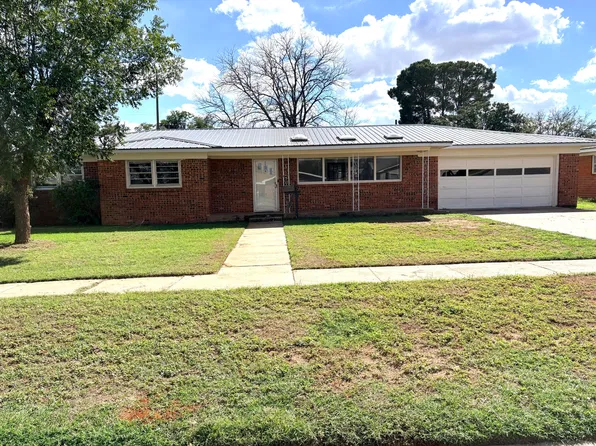 1214 E Broadway Street, Brownfield, TX 79316