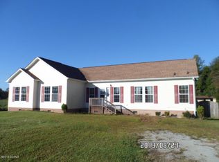 985 Hardesty Loop Rd, Newport, NC 28570