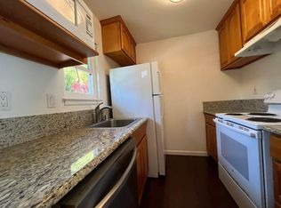 178 Centre St APT 26, Mountain View, CA 94041