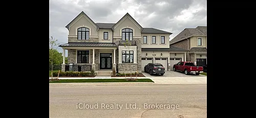 1438 Everest Cres Photo 1