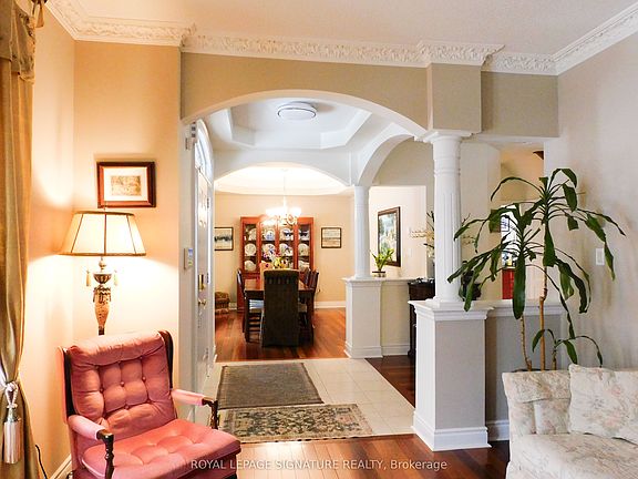 4th image of 1590 Hallstone Rd