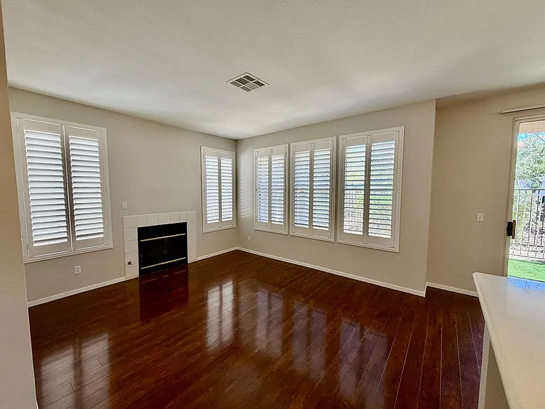 251 S Green Valley Pkwy #4011 — Photo 5