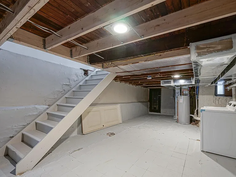 3130 Dickinson St — Photo 27