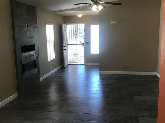 3rd image of 4016 Hidden Oasis Ct