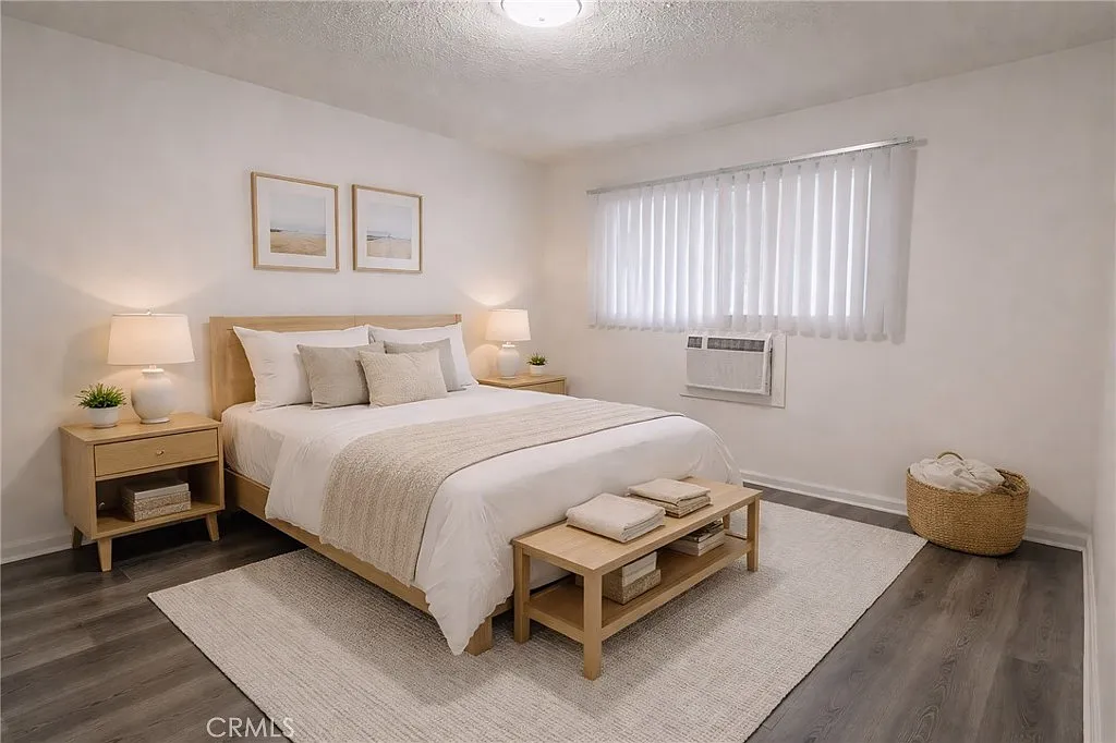 2 bed, 900 sqft, $1,995 — Photo 4