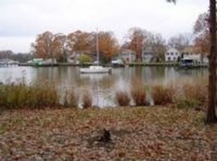 4962 Bonniewood Dr, Shady Side, MD 20764