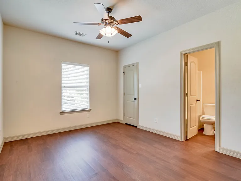 3236 McCart Ave — Photo 21