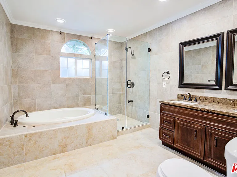 2228 Nella Vista Ave — Photo 39