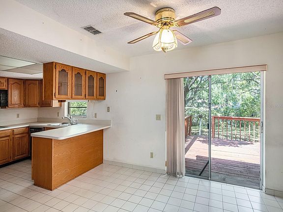 4th image of 8431 Jackson Springs Rd