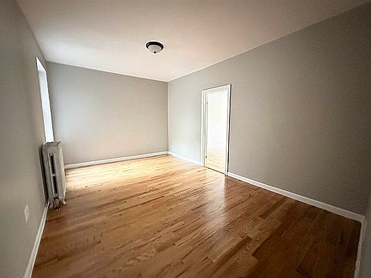 5th image of 346 E 173rd St #22D
