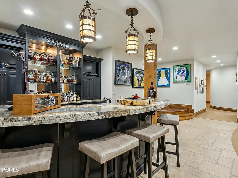 2520 Bear Hollow Dr — Photo 33