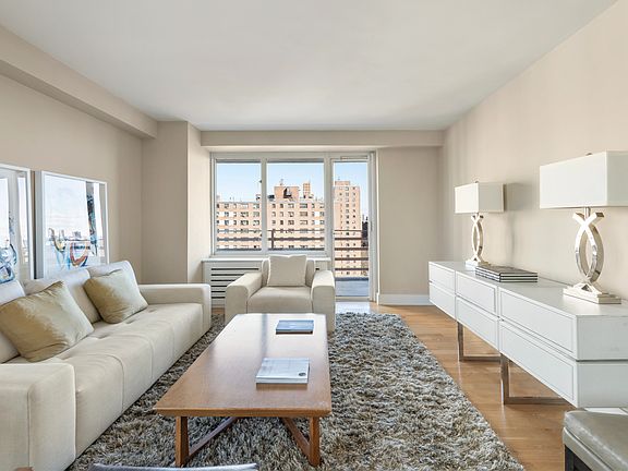 4th image of 392 Central Park W APT 16D