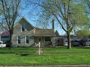 415 E Jefferson St, Arcola, IL 61910