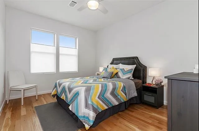 936 Pavonia Ave #1B — Photo 10