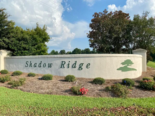 61 Wedgewood Cir, Hattiesburg, MS 39402