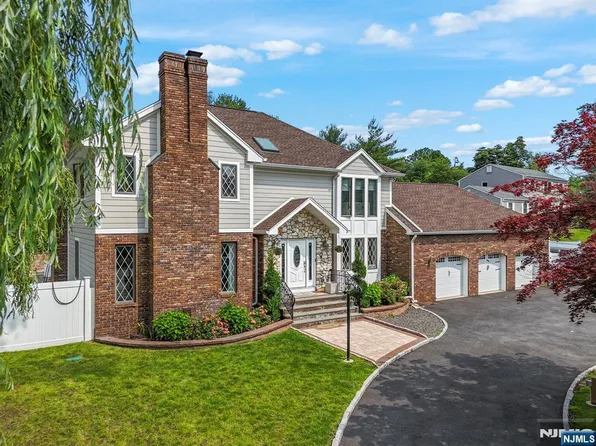 95 Jacksonville Rd, Towaco, NJ 07082