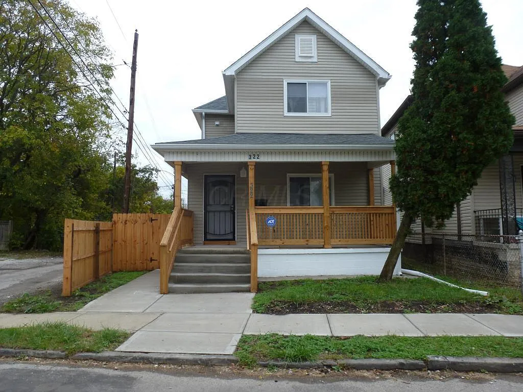 322 Burt St photo 1