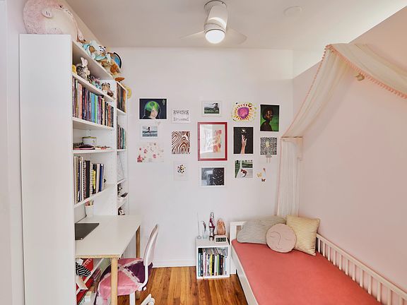 5th image of 245 Henry St APT 4B