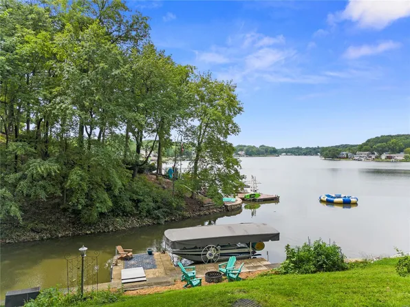 2027 Waters Edge Ct, Lake Saint Louis, MO 63367
