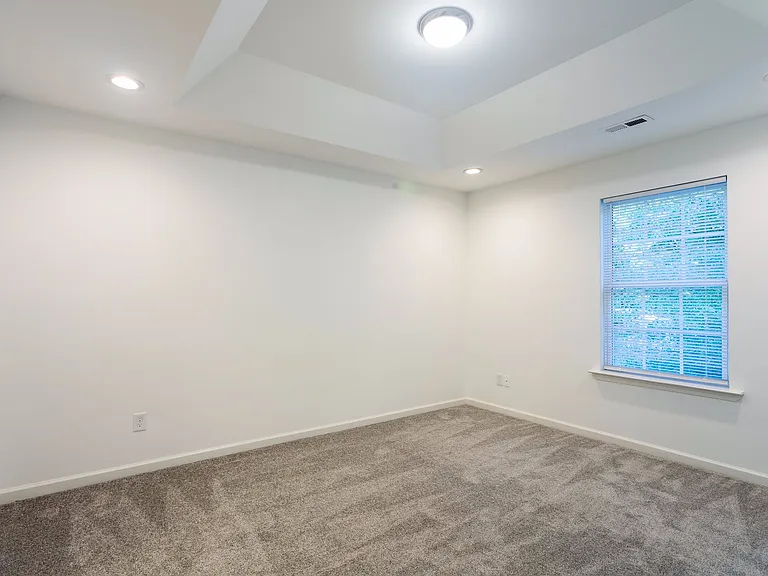 Magnolia Heights — Photo 16