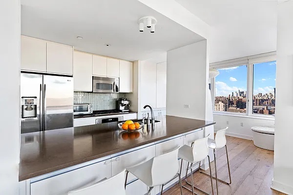 Rented by Compass | media 2