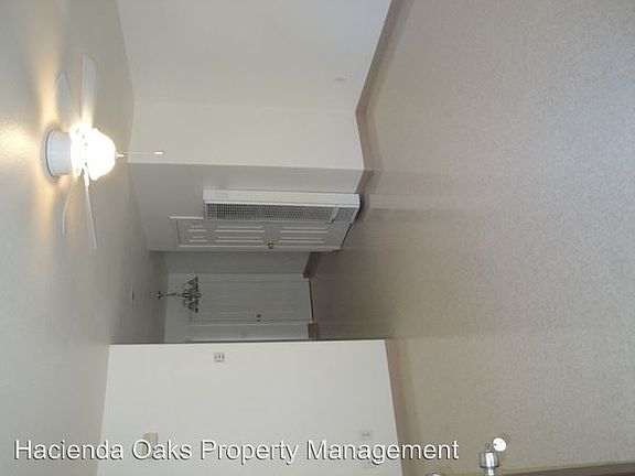 3rd image of 115 N Smith St #B