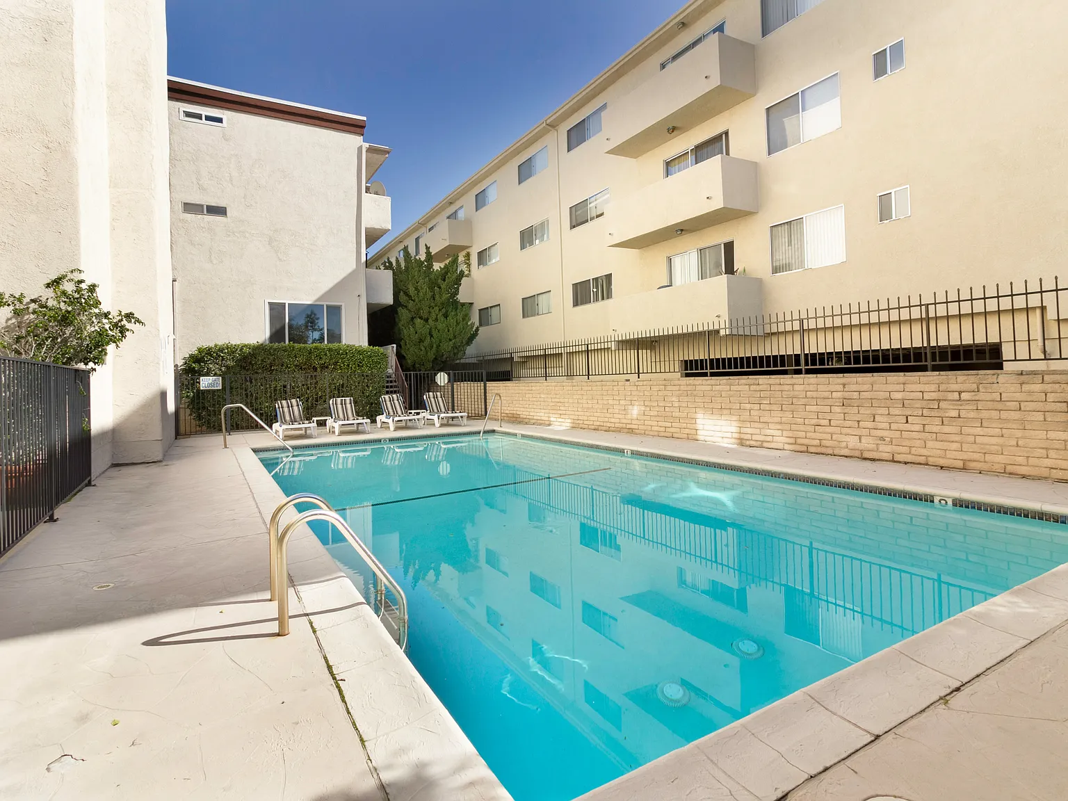 2 bed, 1161 sqft, $2,895 — Photo 2