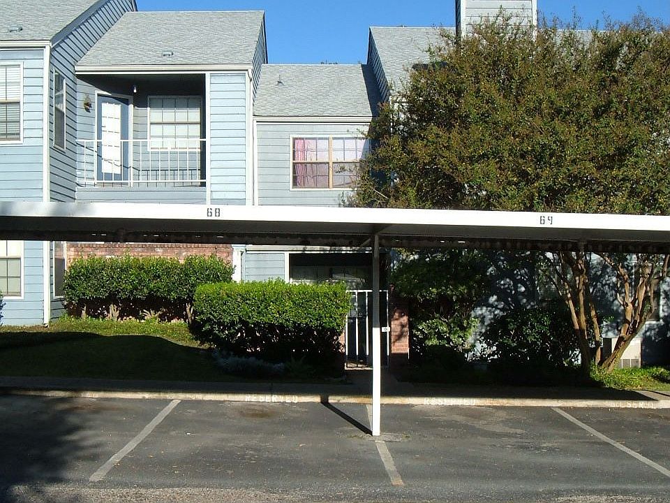 UNIT 507 + CAR PORT