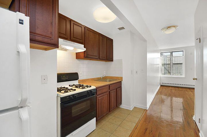 1st image of 660 Saint Nicholas Ave APT 42
