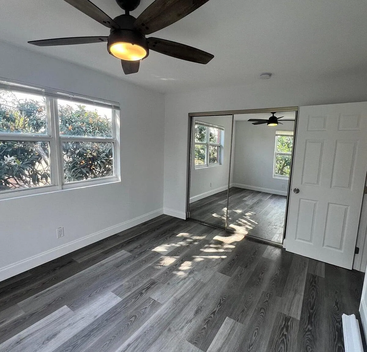 2 bed, 1.0 bath, 800 sqft, $2,000 — Photo 4