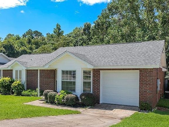 2nd image of 1176 Signal Hill Ln