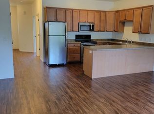 2525 Bowen St #2531, Oshkosh, WI 54901