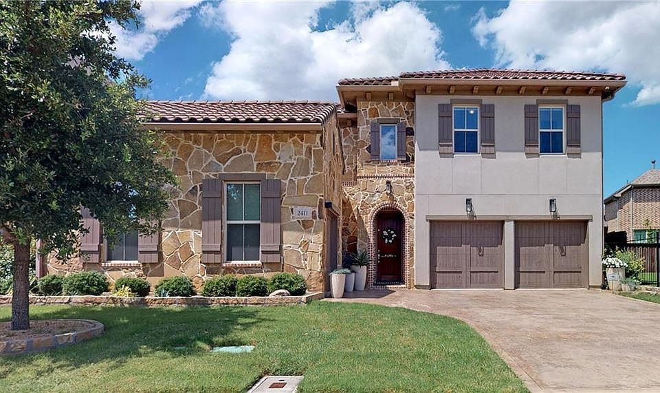 1st image of 2411 Fountain Dr