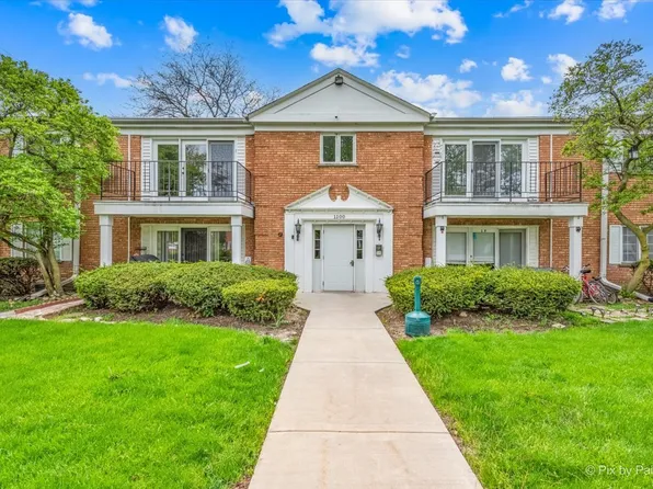 1100 N Farnsworth Ave APT 2E, Aurora, IL 60505