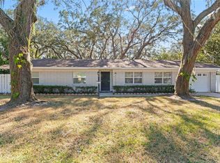 7110 Woodfield Dr, Tampa, FL 33617