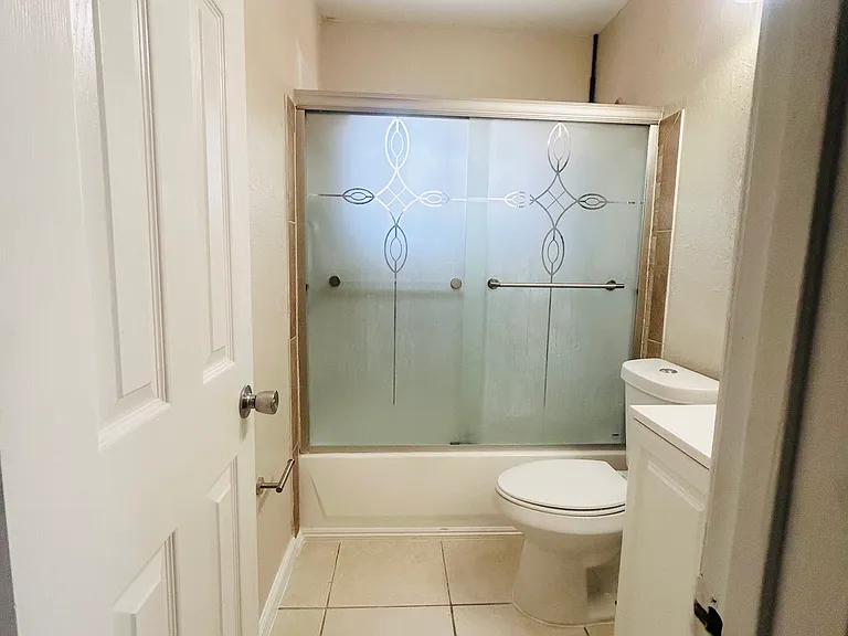 131 NW 57th St #131 — Photo 20