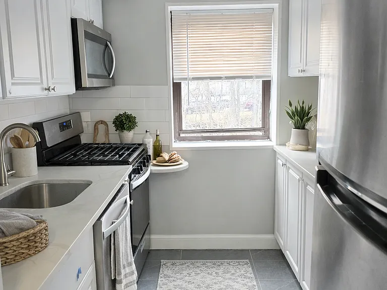 218 Prospect Ave #3B — Photo 3