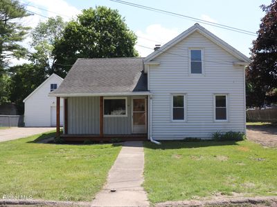 14 Nixon Street, Hoosick Falls, NY, 12090