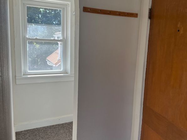 710 N Main St APT 1-4