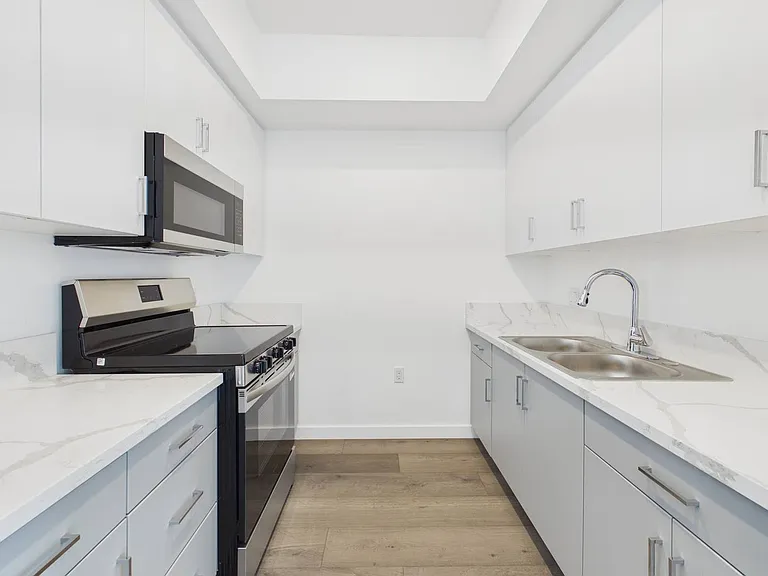 Diamante Apartment Homes — Photo 1