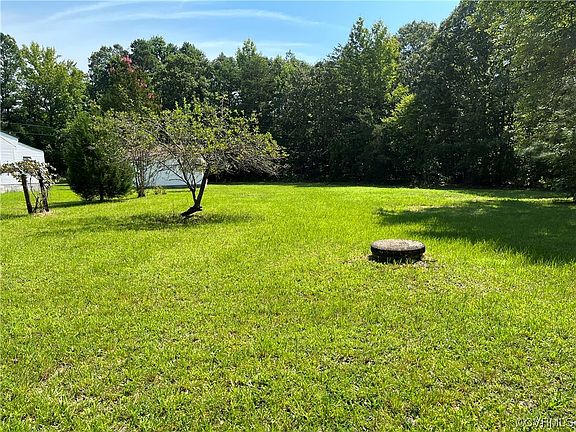 5th image of 56 Banks Dr
