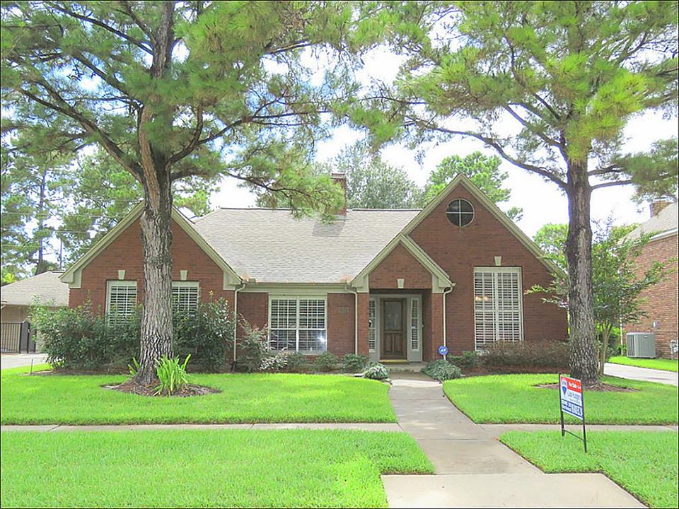 1st image of 15943 Signal Creek Dr