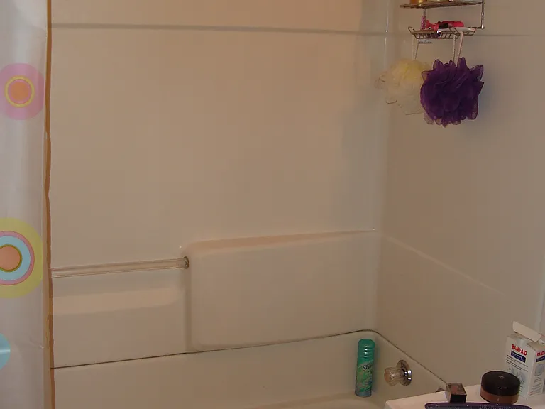 3320 Longfellow Avenue S — Photo 4