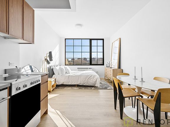 4th image of 40 Bruckner Blvd #434