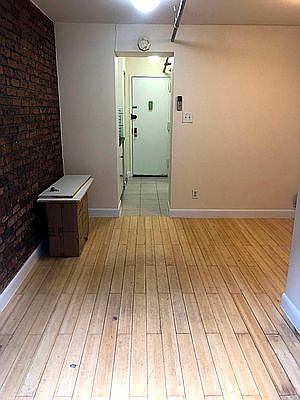 5th image of 317 W 30th St APT A3