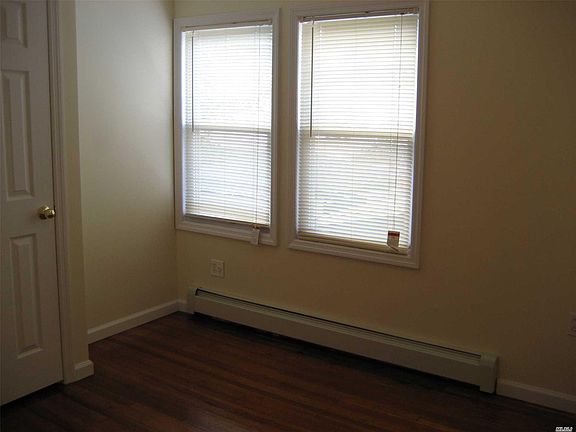 3rd image of 21124 45th Dr