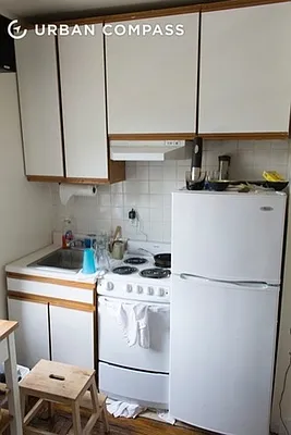 Rented by Compass | media 40