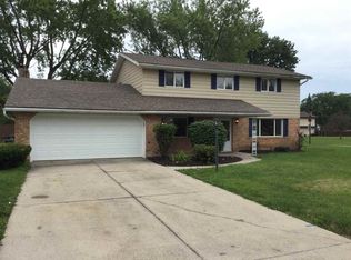 2910 Frosch Dr, Fort Wayne, IN