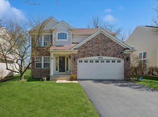2552 Whitehall Ln, Naperville, IL