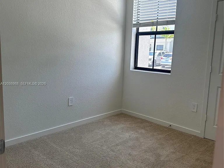 1340 NE 3rd Ave #1340 — Photo 11